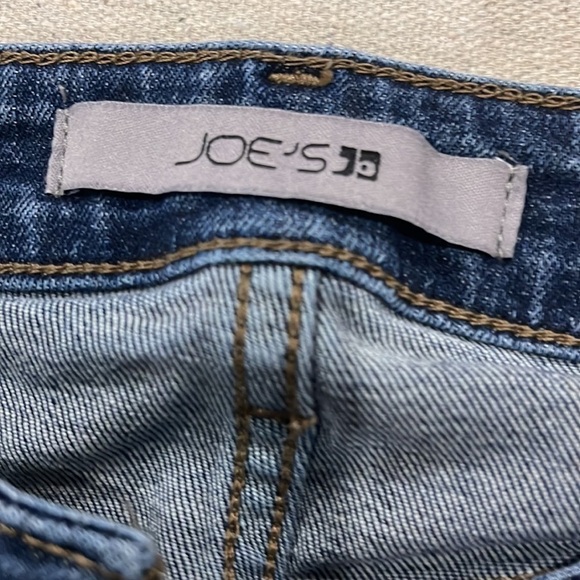Joe’s Jeans Cuffed Crop Sz 25 denim jeans frayed bottom. Excellent condition. - Picture 6 of 7